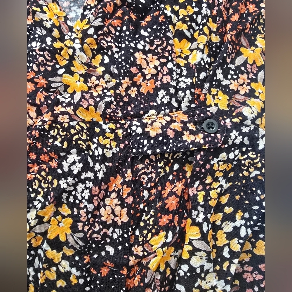 NWT Aura The Label Ember Print Wraping Mini Dress Size Medium - Picture 4 of 12